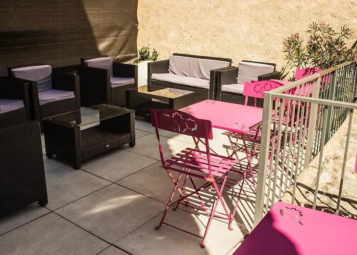 Ξενοδοχείο Burlatis